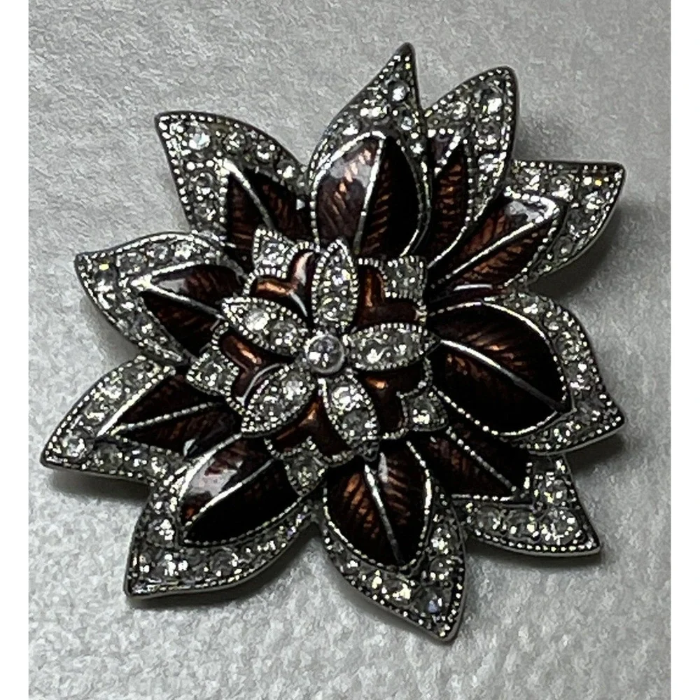 MONET Christmas Pin RHINESTONE Pointsetta Floral Brooch Estate COSTUME JEWELRY